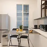 Jonathan Luxury Station 公寓 的里雅斯特