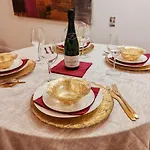 Jonathan Luxury Station Apartamento *