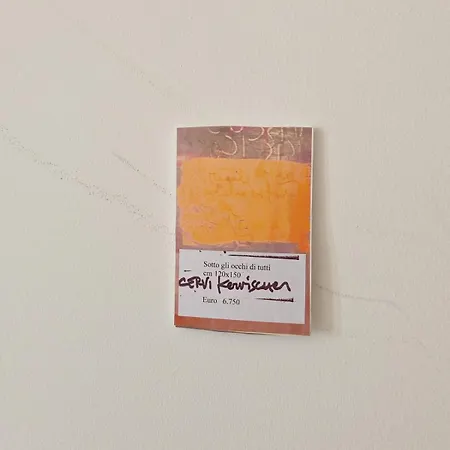 Jonathan Luxury Station *