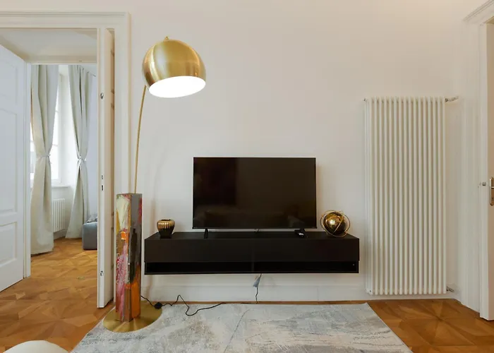 Jonathan Luxury Station Apartman *