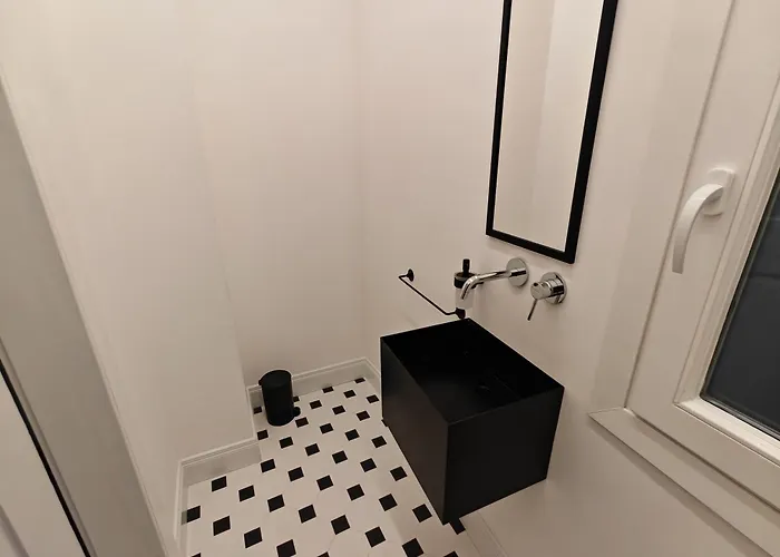 Jonathan Luxury Station Lägenhet Trieste