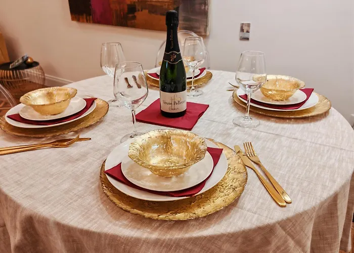 Jonathan Luxury Station Apartmán *